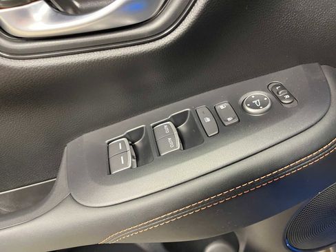 New 2026 Honda HR-V Sport image 14