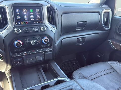 Used 2021 GMC Sierra 2500 Denali w/ Denali Ultimate Package AWD/4WD image 19
