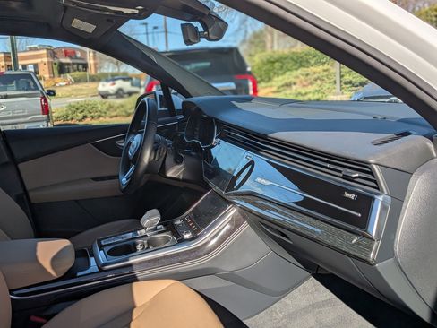 Used 2021 Audi Q7 3.0T Prestige w/ Prestige Package image 43