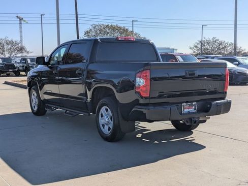 Used 2018 Toyota Tundra SR5 image 8