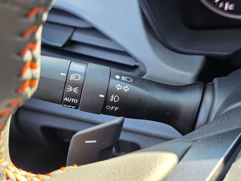 New 2026 Subaru Crosstrek 2.5i Limited w/ Crosstrek Mirror Package image 34