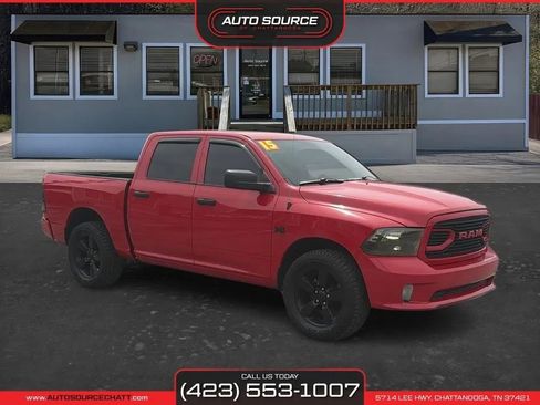 Used 2015 RAM 1500 Express AWD/4WD image 1