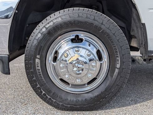 Used 2024 RAM 3500 Big Horn AWD/4WD image 21