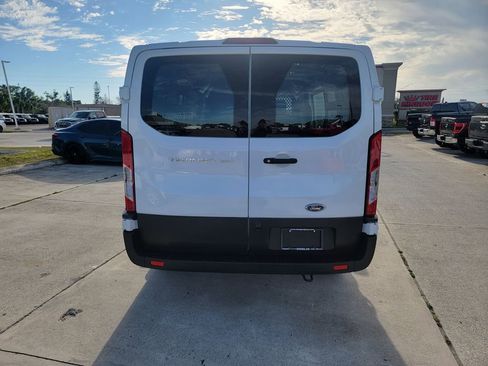 Used 2024 Ford Transit 250 Low Roof w/ Exterior Upgrade Package image 4