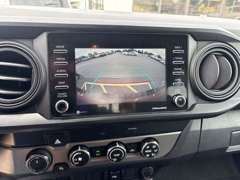 Used 2020 Toyota Tacoma SR AWD/4WD image 21