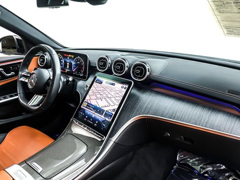 Used 2023 Mercedes-Benz C 300 Sedan image 17