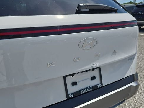 New 2026 Hyundai Kona SEL Premium FWD image 13