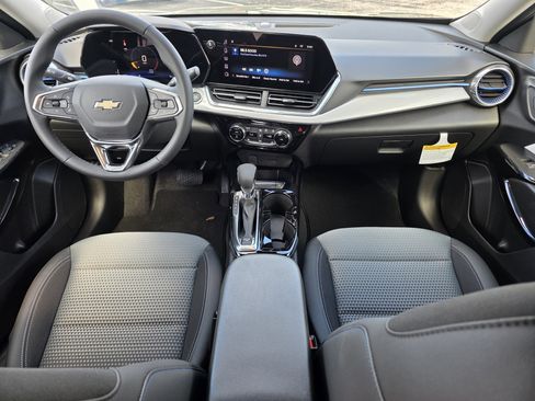 New 2026 Chevrolet Trax LT w/ Driver Confidence Package image 18
