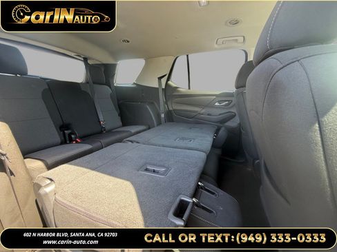 Used 2018 Chevrolet Traverse LS w/ LPO, Floor Liner Package FWD image 15