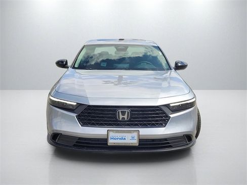 New 2025 Honda Accord SE image 2