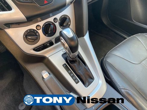 Used 2014 Ford Focus SE w/ Equipment Group 201A image 35