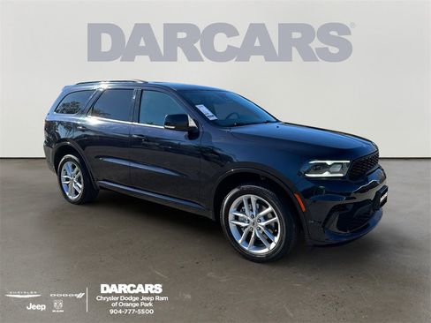 Used 2024 Dodge Durango GT image 1