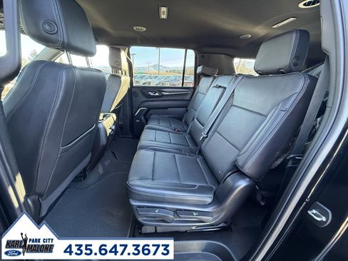 Used 2023 GMC Yukon XL Denali image 14
