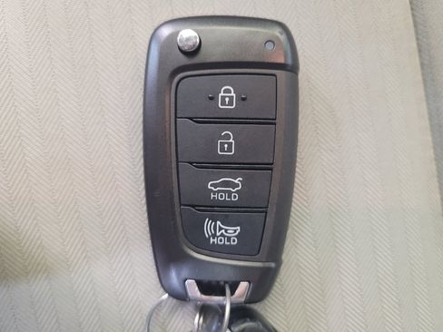 Used 2023 Hyundai Sonata SE FWD image 32