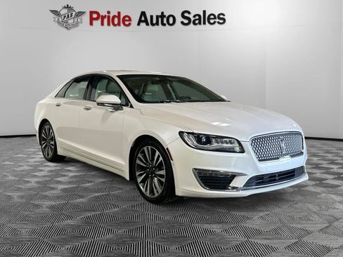 Used 2019 Lincoln MKZ Reserve AWD/4WD image 3