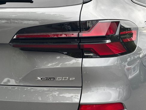 New 2026 BMW X5 xDrive50e w/ M Sport Package image 12