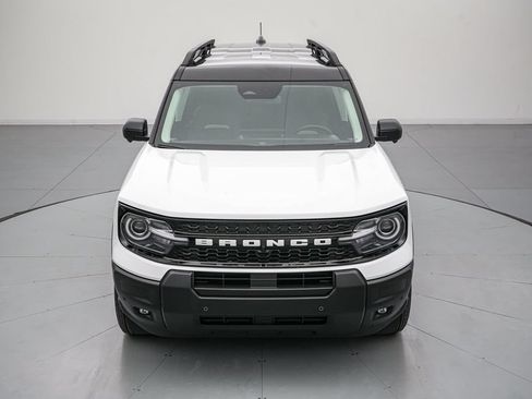 Certified 2025 Ford Bronco Sport Outer Banks w/ Outer Banks Tech Package+ AWD/4WD image 9