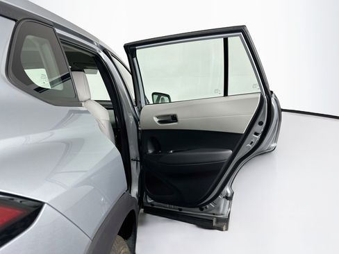 Used 2026 Toyota Corolla Cross L FWD image 29