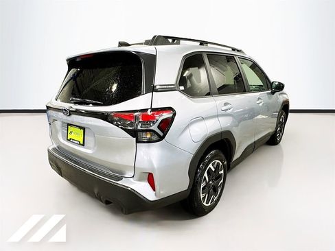 New 2026 Subaru Forester Premium image 5