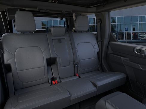 New 2026 Ford Bronco Outer Banks AWD/4WD image 11