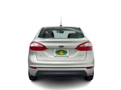 Used 2015 Ford Fiesta SE
