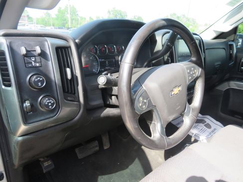 Used 2018 Chevrolet Silverado 2500 LT w/ All Star Edition image 7