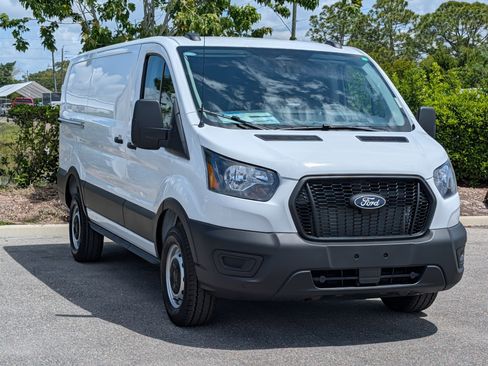 New 2026 Ford Transit 250 Low Roof RWD image 2