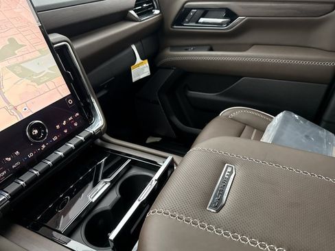 New 2026 GMC Yukon XL Denali Ultimate AWD/4WD image 25