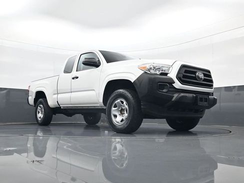 Used 2021 Toyota Tacoma SR RWD image 22