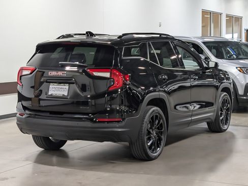 Used 2023 GMC Terrain SLT w/ Elevation Edition image 3