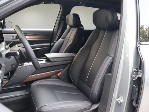 Certified 2026 Cadillac Vistiq Sport w/ LPO, Floor Liner Package AWD/4WD image 11