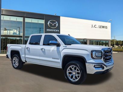 Used 2017 GMC Sierra 1500 SLT w/ SLT Premium Package