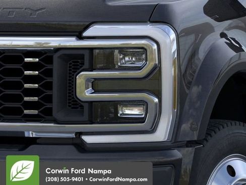 New 2026 Ford F450 4x4 Crew Cab Super Duty image 18
