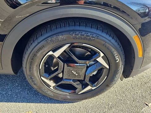 Certified 2026 Kia Sportage EX image 10