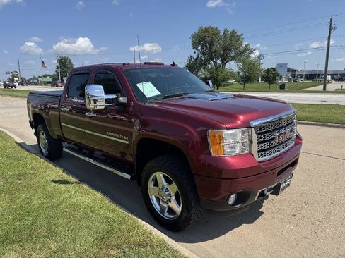 Used 2013 GMC Sierra 2500 Denali w/ Snow Plow Prep Package AWD/4WD image 7