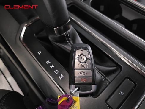 Used 2019 Ford F150 Raptor w/ Equipment Group 802A Luxury image 24