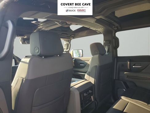 New 2025 GMC Hummer EV 2X w/ LPO, Dark Essentials Package image 16