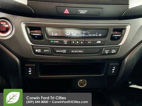 Used 2017 Honda Ridgeline RTL image 9