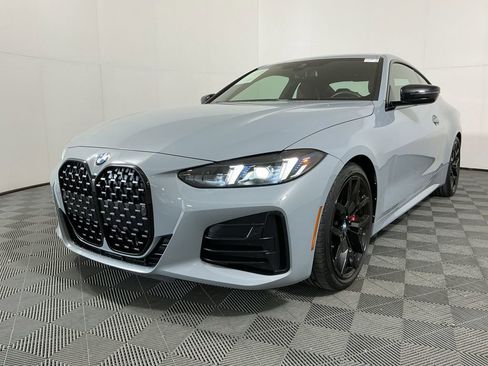 Certified 2025 BMW 430i Coupe w/ M Sport Package RWD image 2