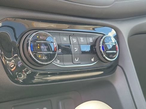 Used 2023 Buick Encore GX Select w/ Experience Buick Package AWD/4WD image 26