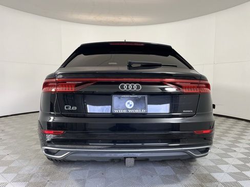 Used 2019 Audi Q8 Prestige w/ Adaptive Chassis Package image 6
