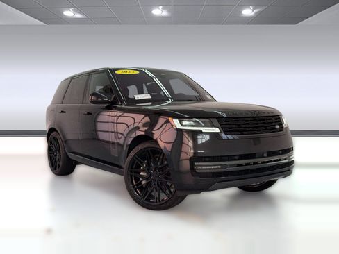 Used 2023 Land Rover Range Rover SE AWD/4WD image 6