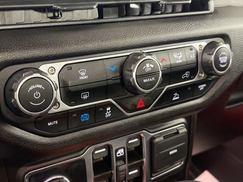 Used 2025 Jeep Wrangler Unlimited Sport S 4xe image 15