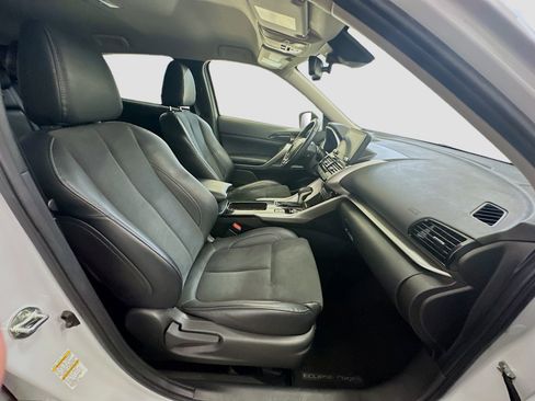 Used 2025 Mitsubishi Eclipse Cross SE AWD/4WD image 33
