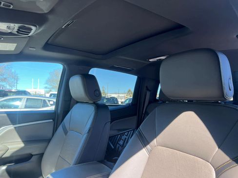 Certified 2024 Chevrolet Colorado ZR2 w/ ZR2 Convenience Package III image 13