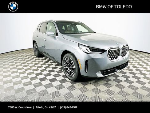 New 2026 BMW X3 xDrive30 image 1