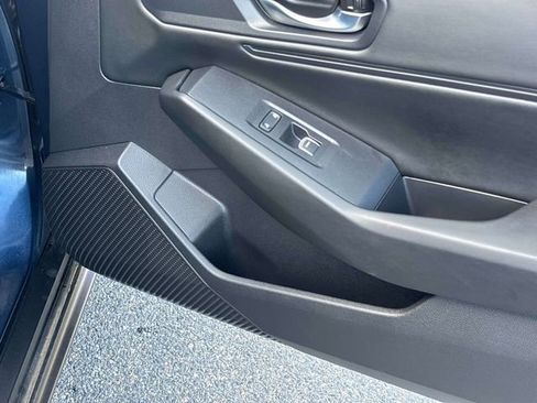 Used 2023 Honda Accord EX image 14