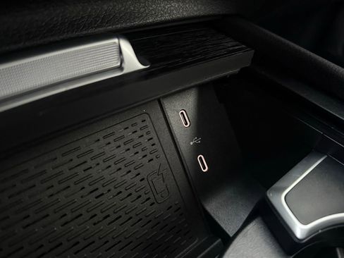 New 2026 Mercedes-Benz GLS 450 4MATIC image 29