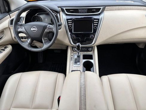 Used 2023 Nissan Murano SV image 14