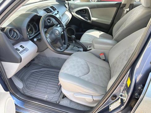 Used 2011 Toyota RAV4 2WD w/ Base L4 Extra Value Pkg image 19